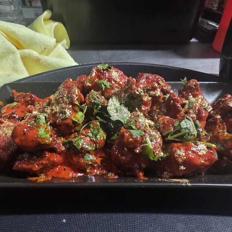 Chilli Chicken (Tawa Style)