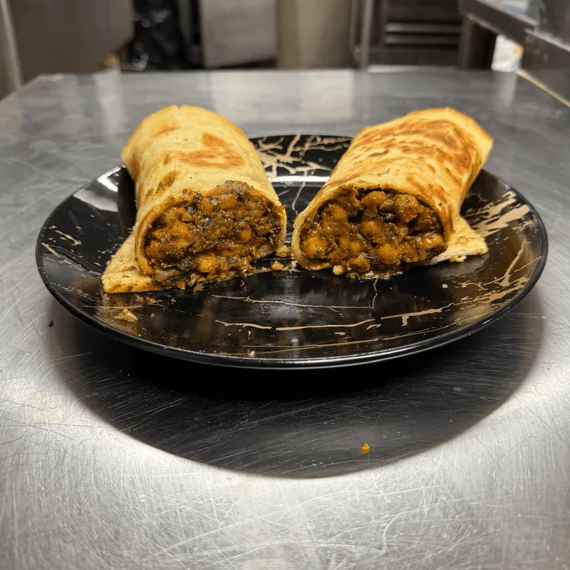 Punjabi Chole Naan Pocket