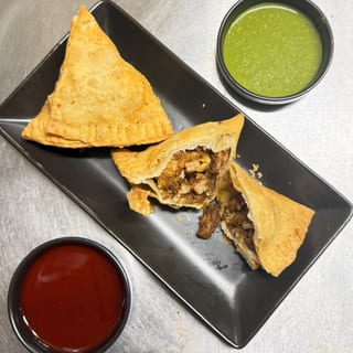 Shrimp Samosa (2pcs)