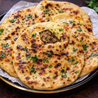 Chicken Keema Naan